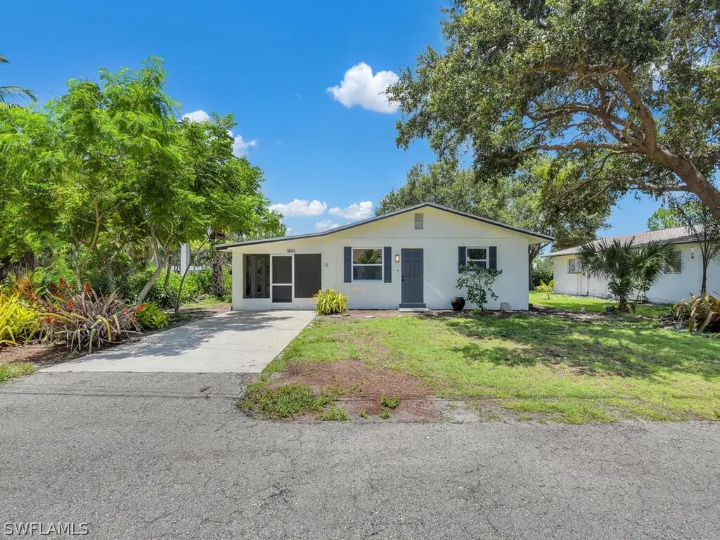 10150 Boula Drive Bonita Springs FL 34135