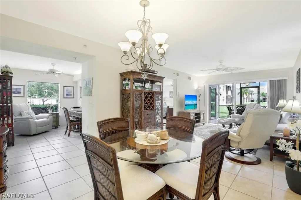4910 Cougar Court N Naples FL 34109