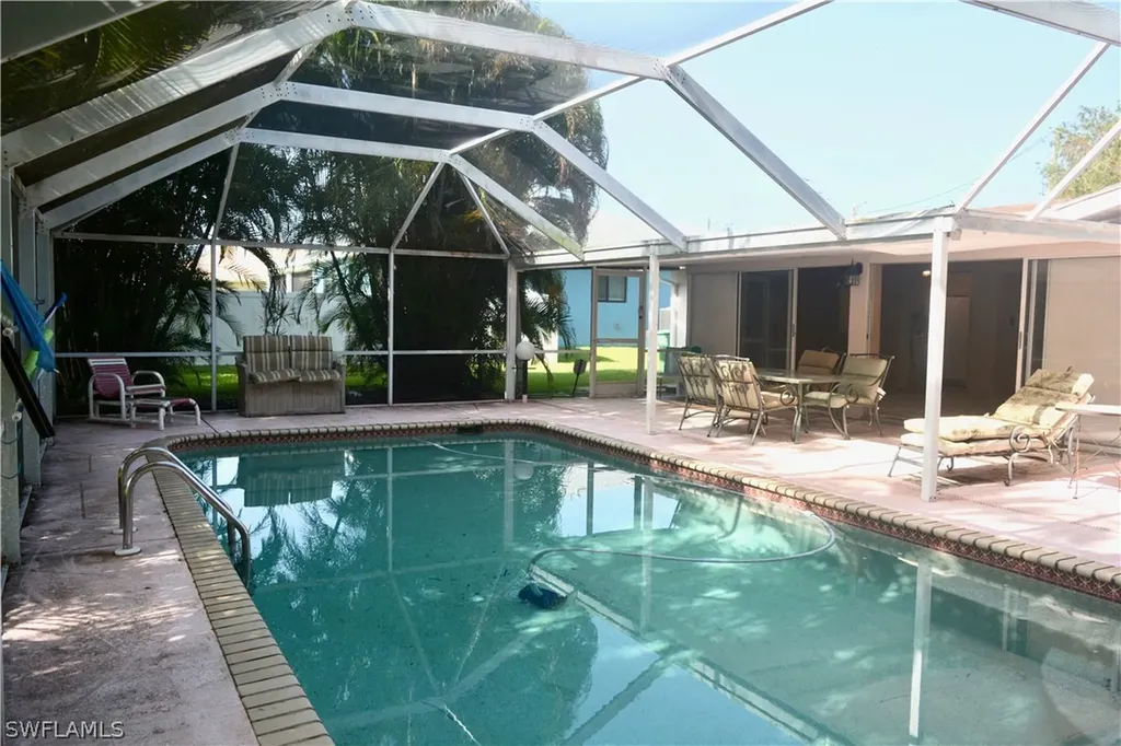3107 SE 19th Place Cape Coral FL 33904