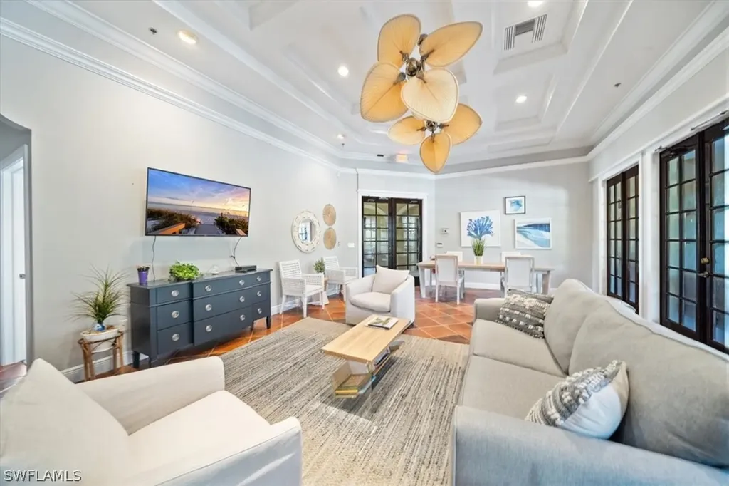 8950 Colonnades Court E Bonita Springs FL 34135