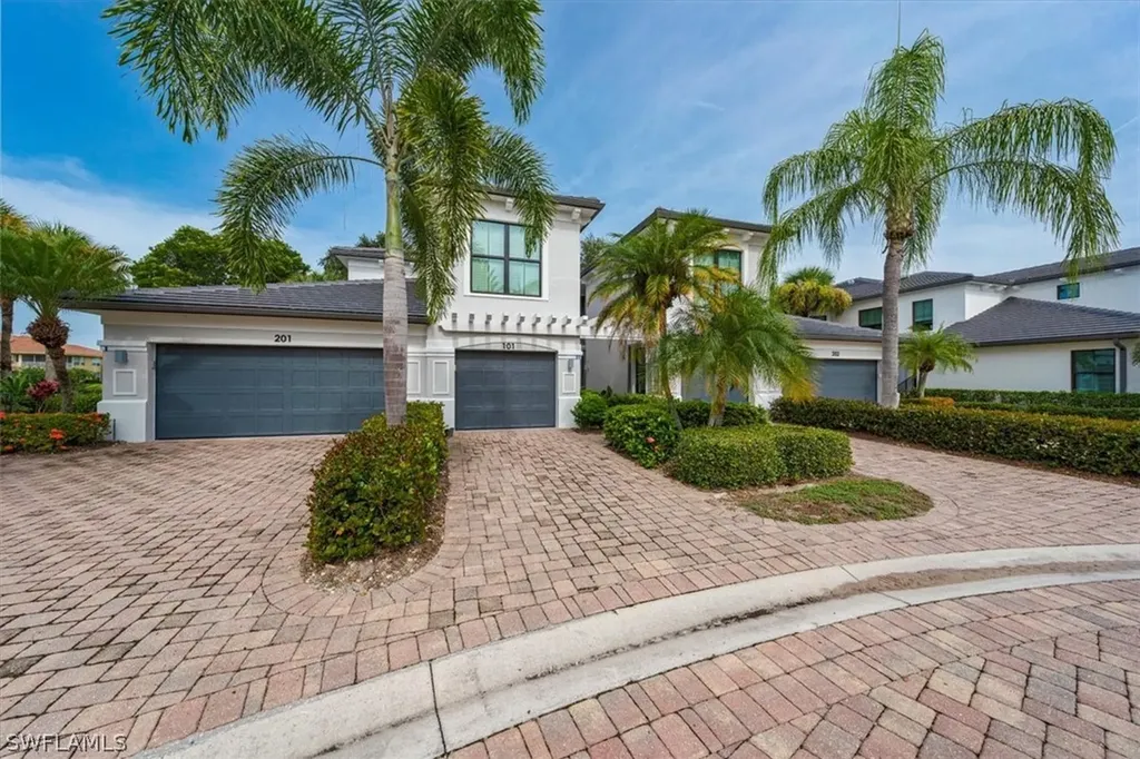 2432 Ravenna Boulevard Naples FL 34109