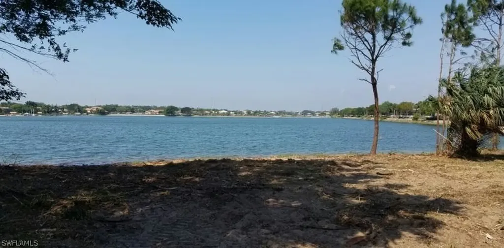 Us 41 & Harborage Drive Fort Myers FL 33908