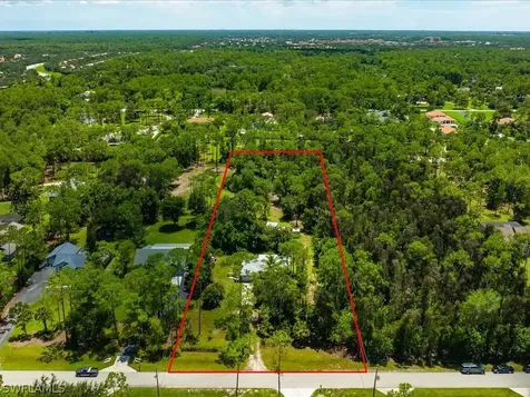 5740 Standing Oaks Lane Naples FL 34119