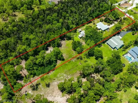 5740 Standing Oaks Lane Naples FL 34119