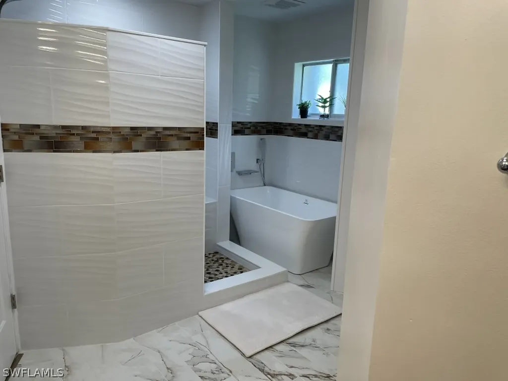 19004 Pine Run Lane Fort Myers FL 33967