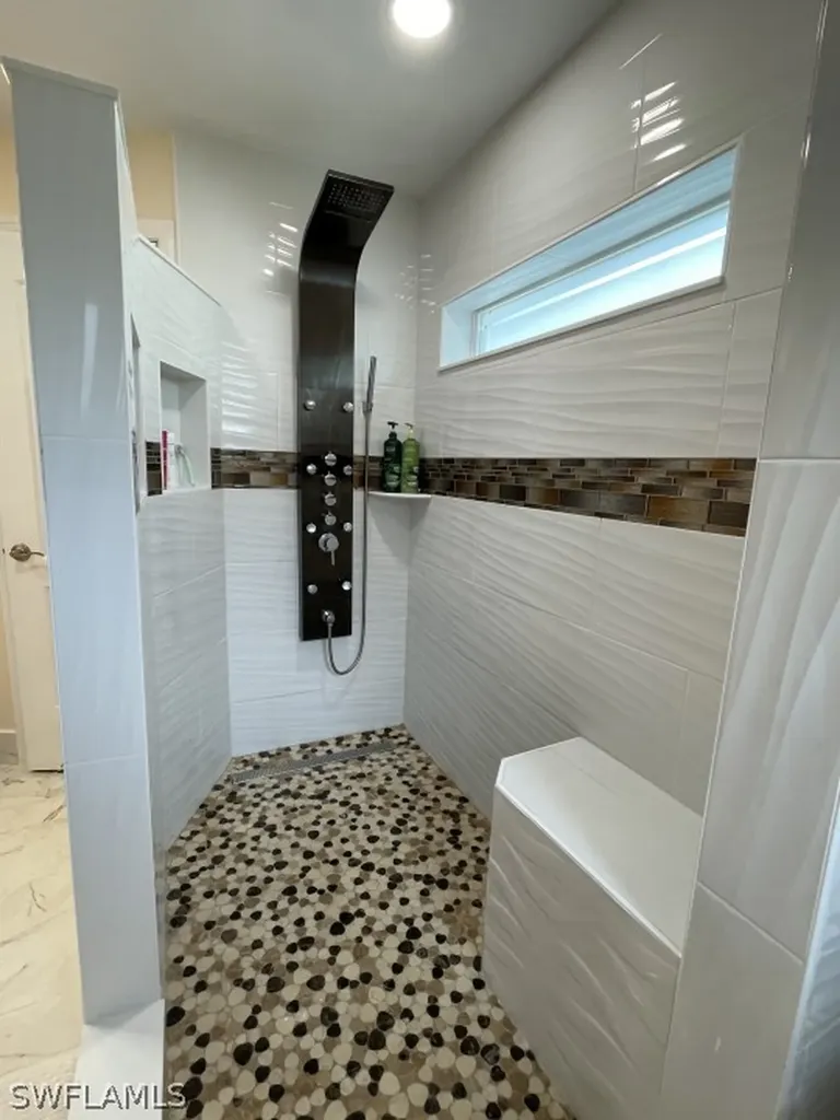 19004 Pine Run Lane Fort Myers FL 33967