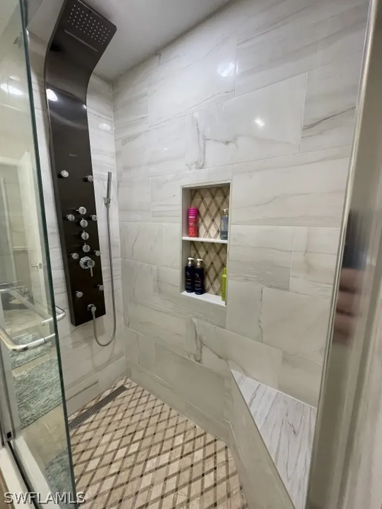 19004 Pine Run Lane Fort Myers FL 33967
