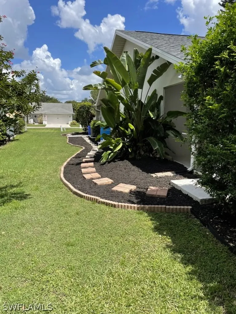 19004 Pine Run Lane Fort Myers FL 33967