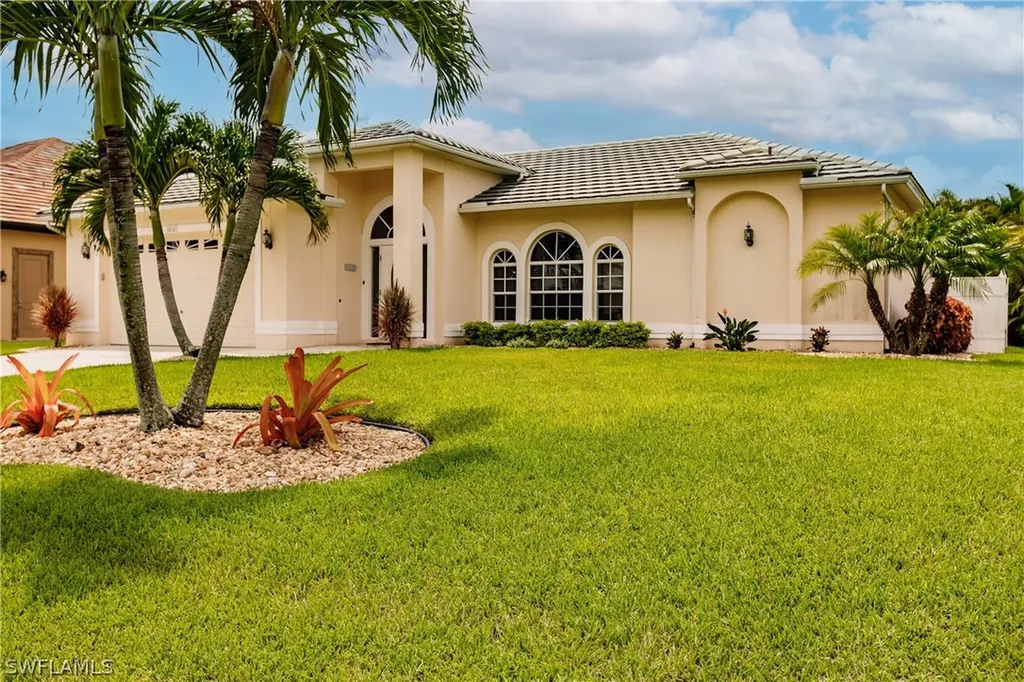 2814 SW 44th Terrace Cape Coral FL 33914