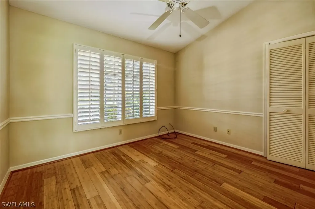 139 Edgemere Way S Naples FL 34105