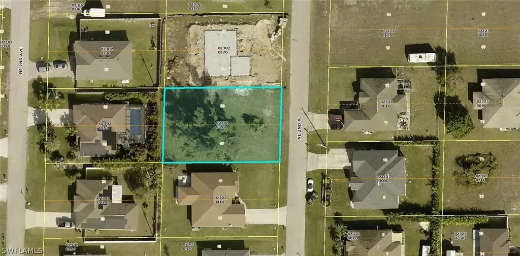 2820 NE 2nd Place Cape Coral FL 33909
