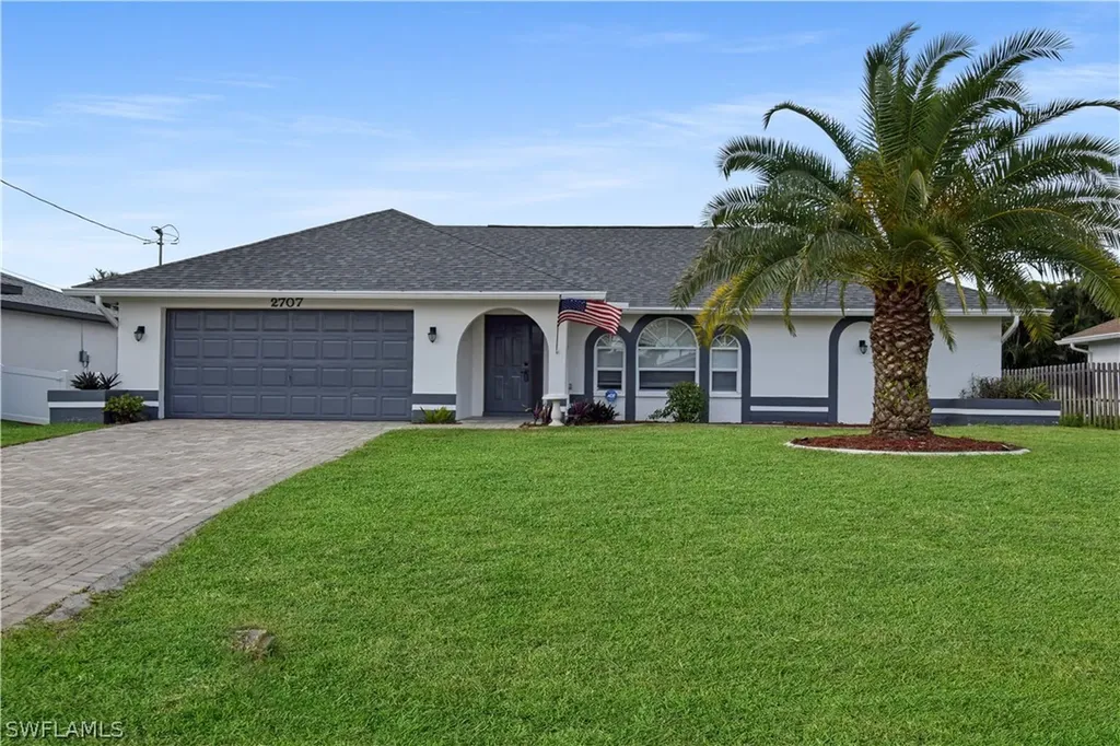 2707 SW 32nd Street Cape Coral FL 33914