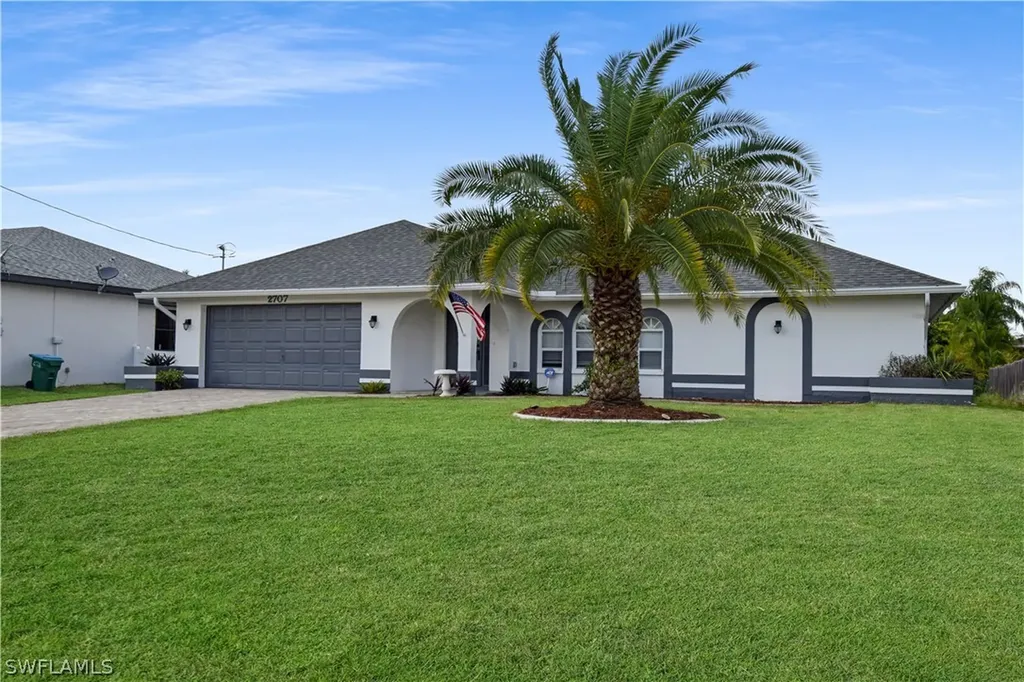 2707 SW 32nd Street Cape Coral FL 33914