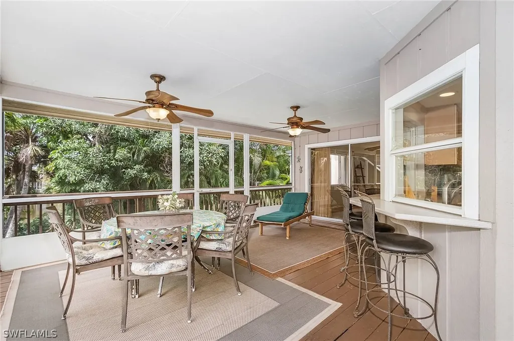 671 Durion Court Sanibel FL 33957