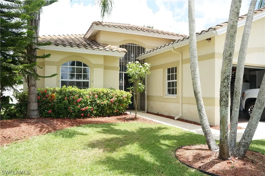 11308 Lakeland Circle Fort Myers FL 33913