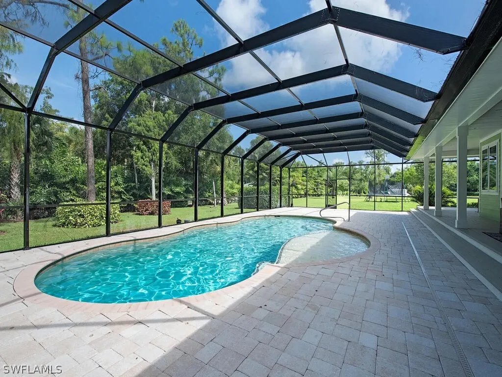 5601 Green Boulevard Naples FL 34116