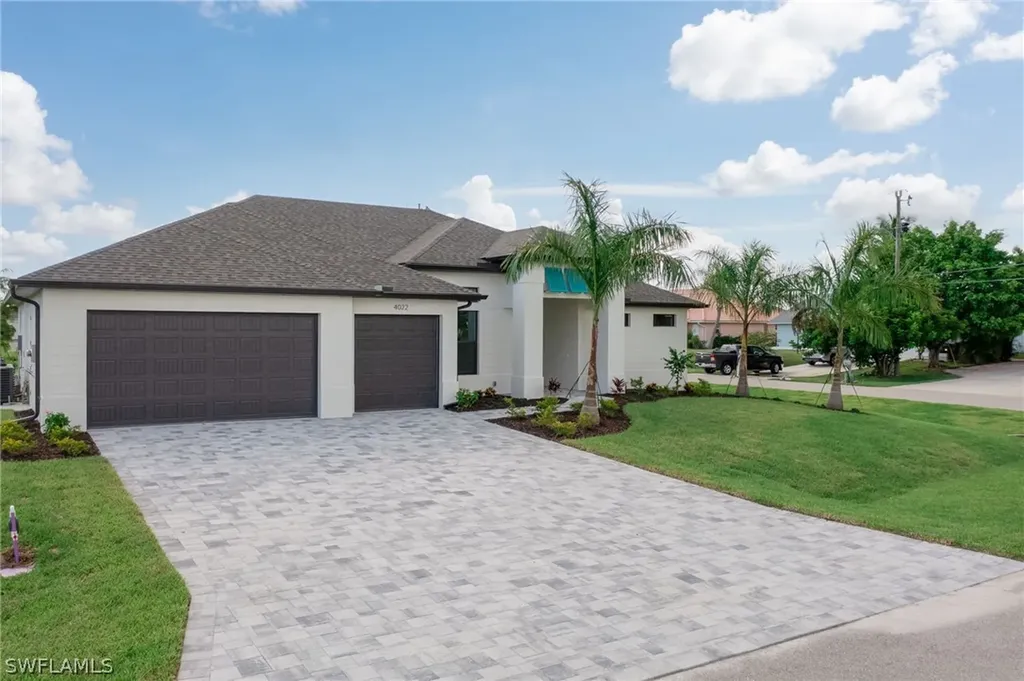 4022 SW 13th Avenue Cape Coral FL 33914