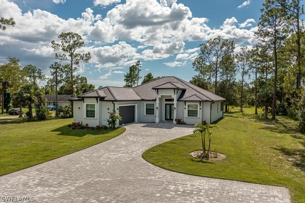 341 14th Street SE Naples FL 34117