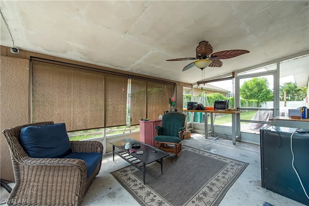 614 105th Avenue N Naples FL 34108