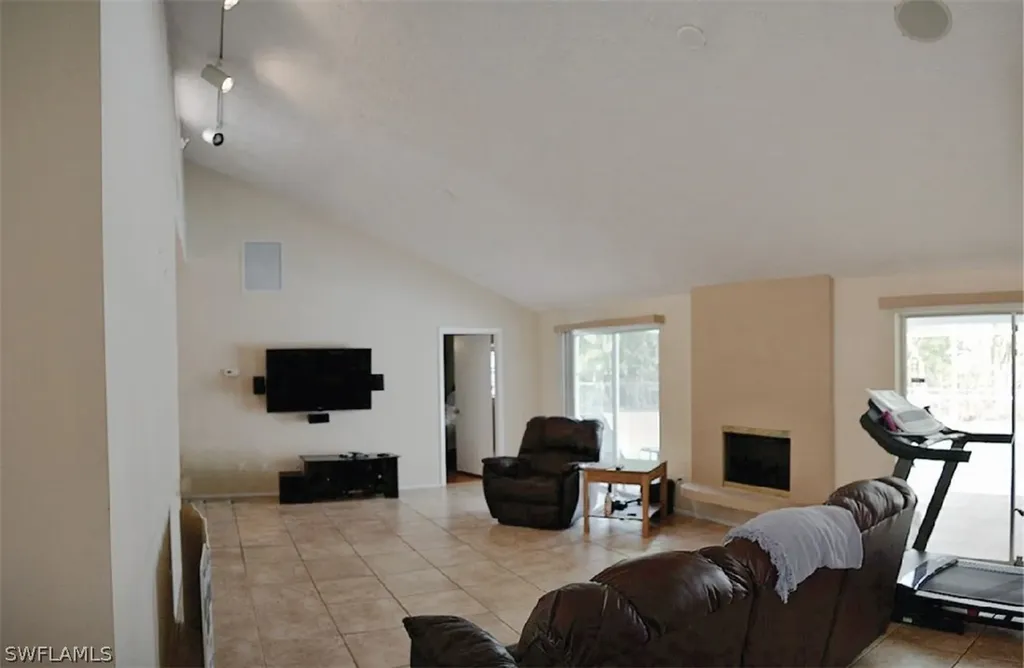 8925 Andover Street Fort Myers FL 33907