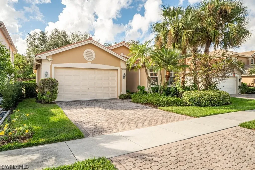 2359 Butterfly Palm Drive Naples FL 34119