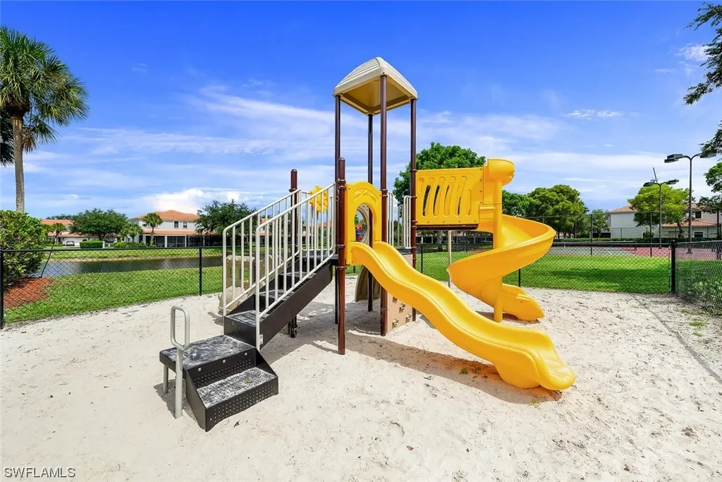 14821 Pinnacle Place Naples FL 34119