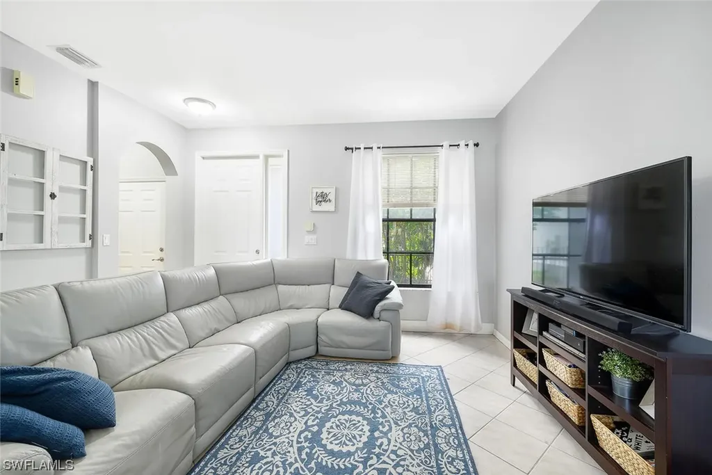 14821 Pinnacle Place Naples FL 34119