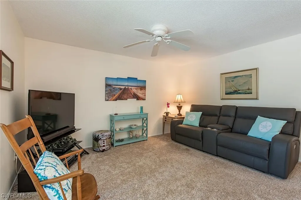 1910 Gulf Shore Boulevard N Naples FL 34102