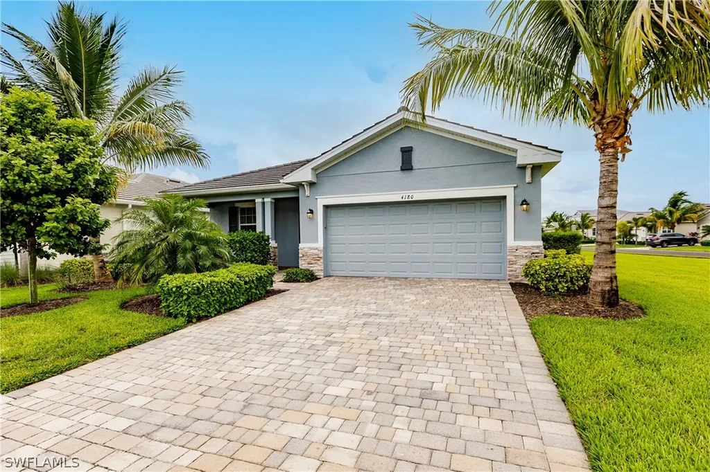 4180 Bluegrass Drive Fort Myers FL 33916