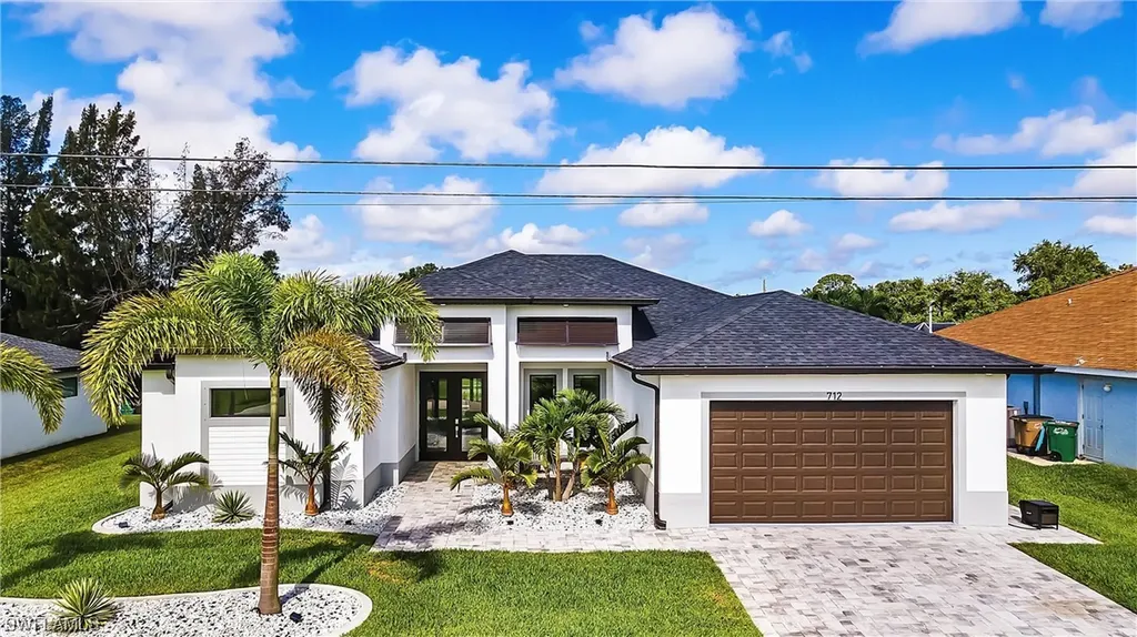 712 SW 11th Place Cape Coral FL 33991