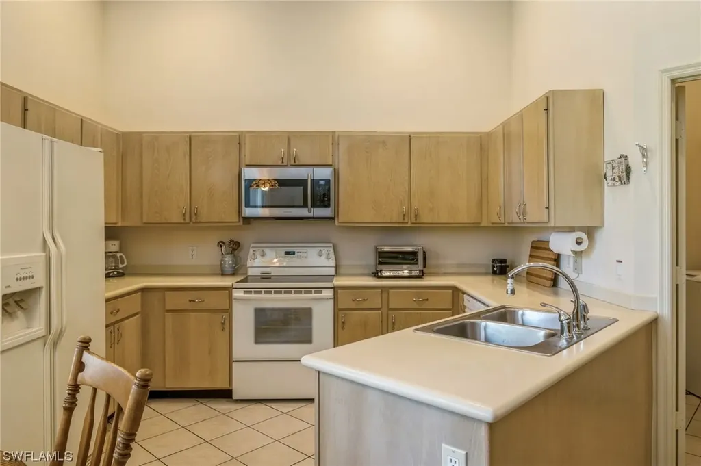 3624 Belair Lane Naples FL 34103