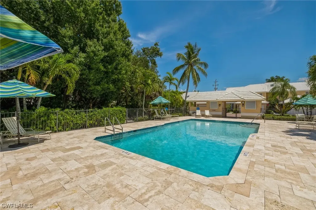 3624 Belair Lane Naples FL 34103