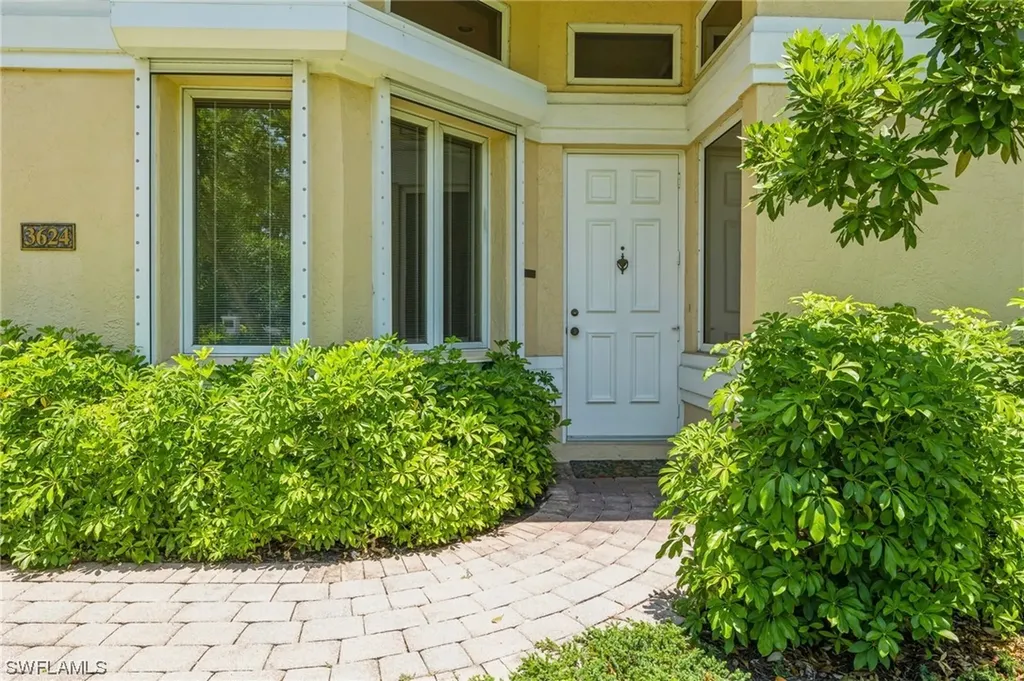 3624 Belair Lane Naples FL 34103