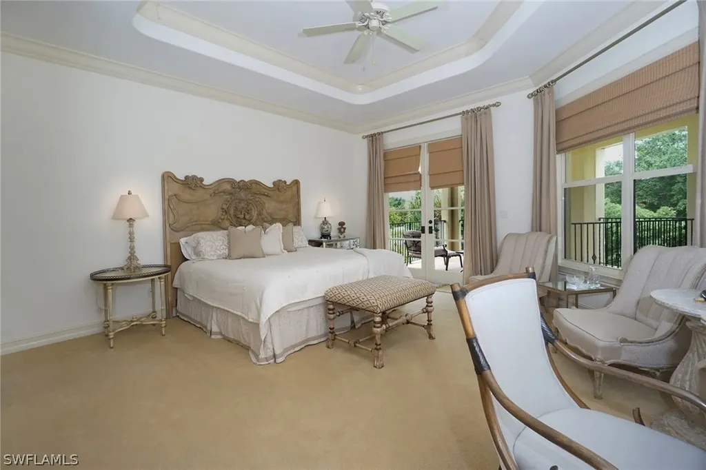 9129 The Lane Naples FL 34109