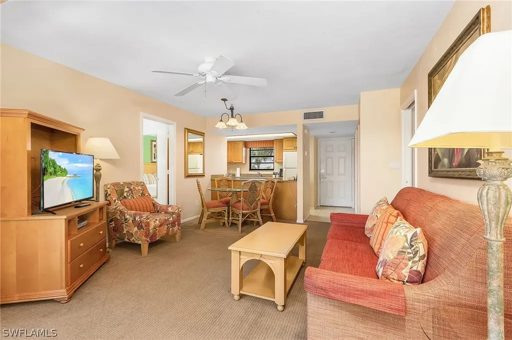 600 Neapolitan Way Naples FL 34103