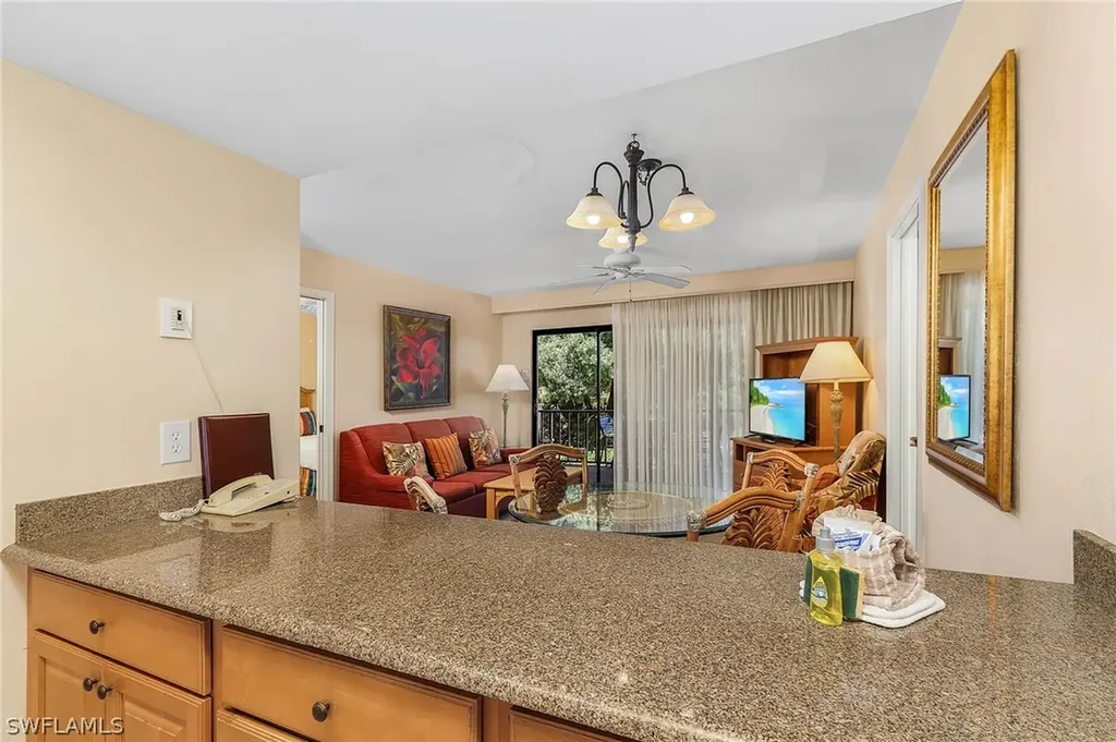 600 Neapolitan Way Naples FL 34103