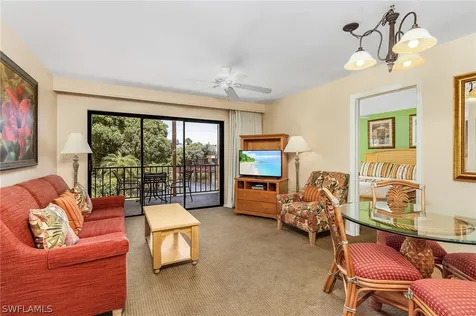 600 Neapolitan Way Naples FL 34103