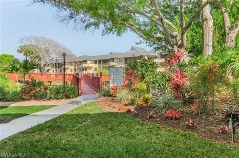600 Neapolitan Way Naples FL 34103