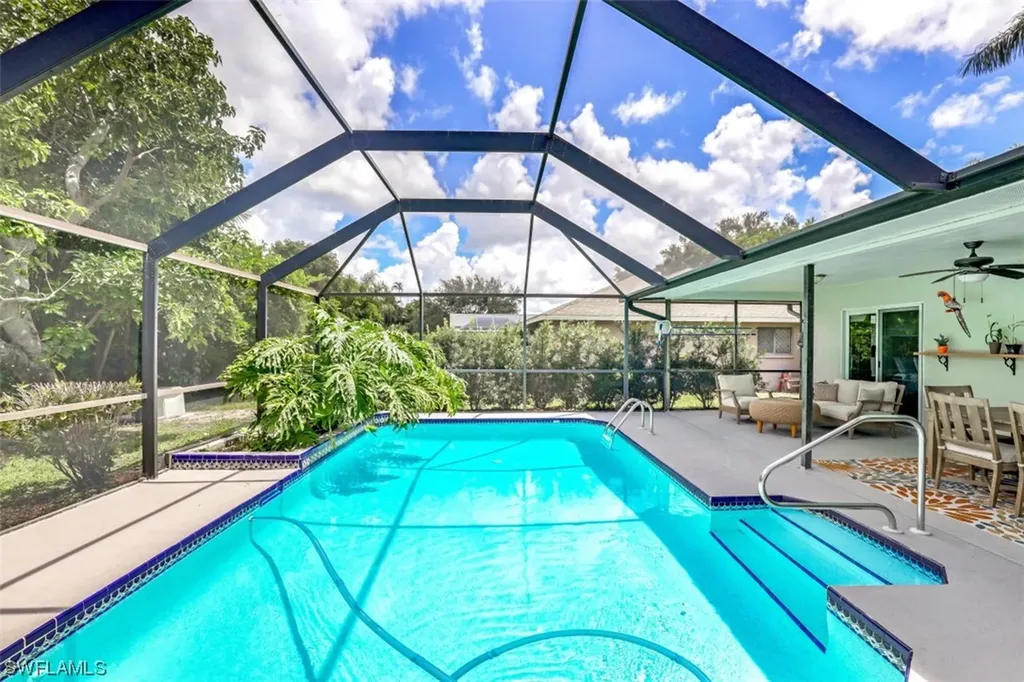 9583 Sussex Street Naples FL 34109