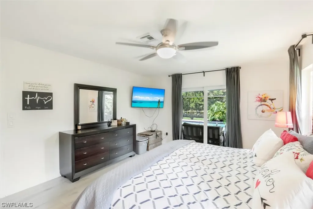 9583 Sussex Street Naples FL 34109