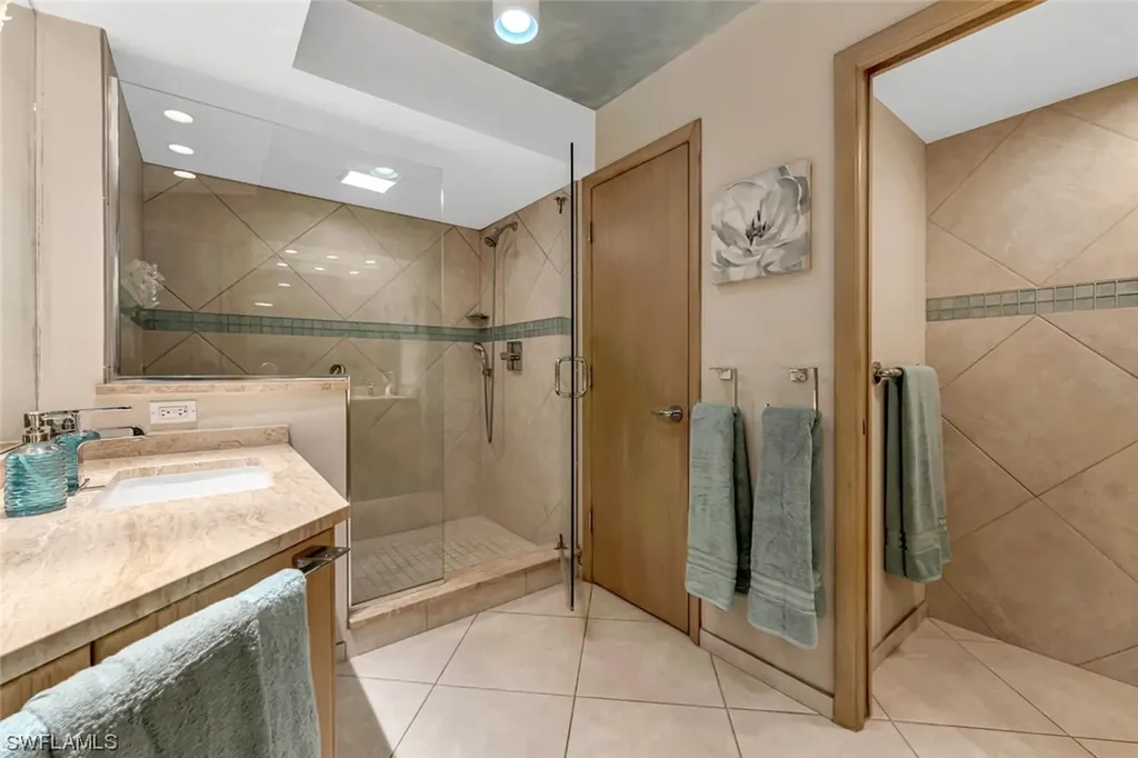 4651 Gulf Shore Boulevard N Naples FL 34103