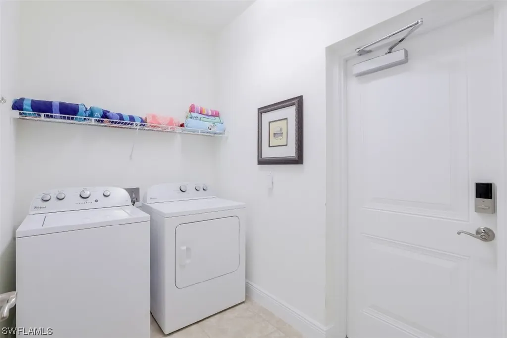 1419 Santiago Circle Naples FL 34113