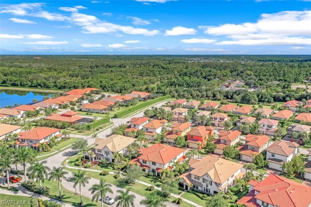 1419 Santiago Circle Naples FL 34113