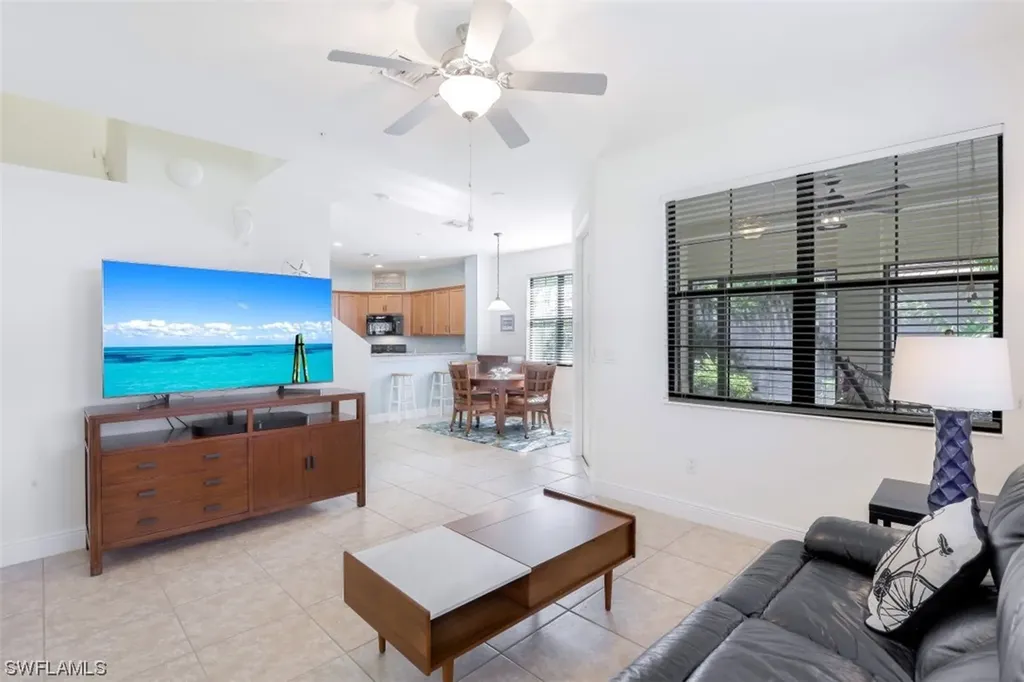 1419 Santiago Circle Naples FL 34113