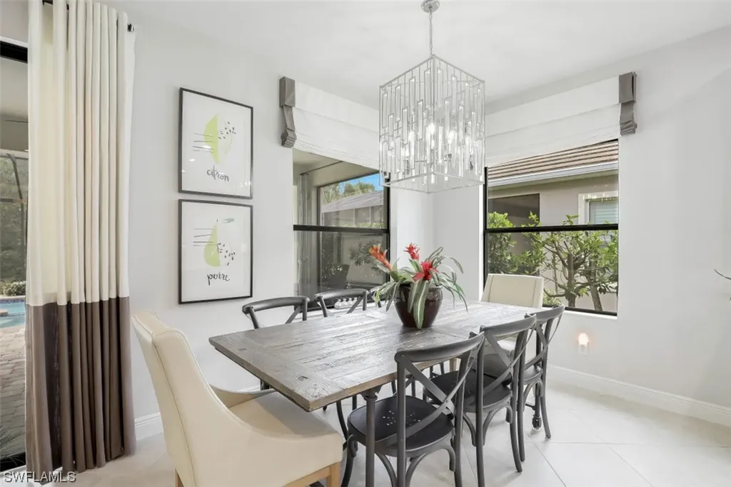 3703 Canopy Circle Naples FL 34120