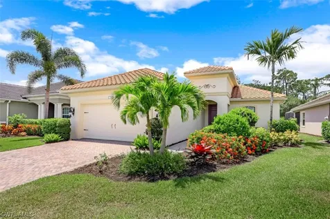 3703 Canopy Circle Naples FL 34120