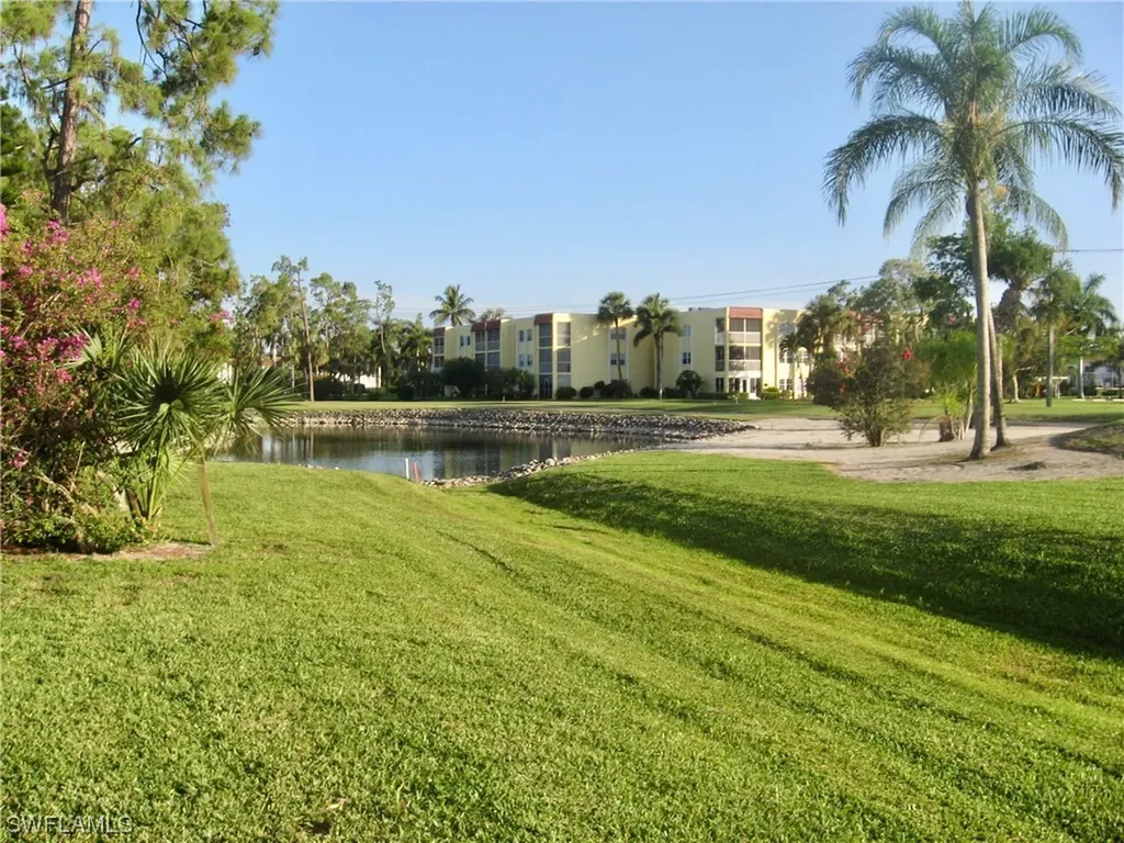 441 Quail Forest Boulevard Naples FL 34105