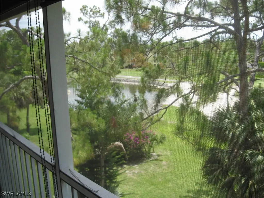 441 Quail Forest Boulevard Naples FL 34105