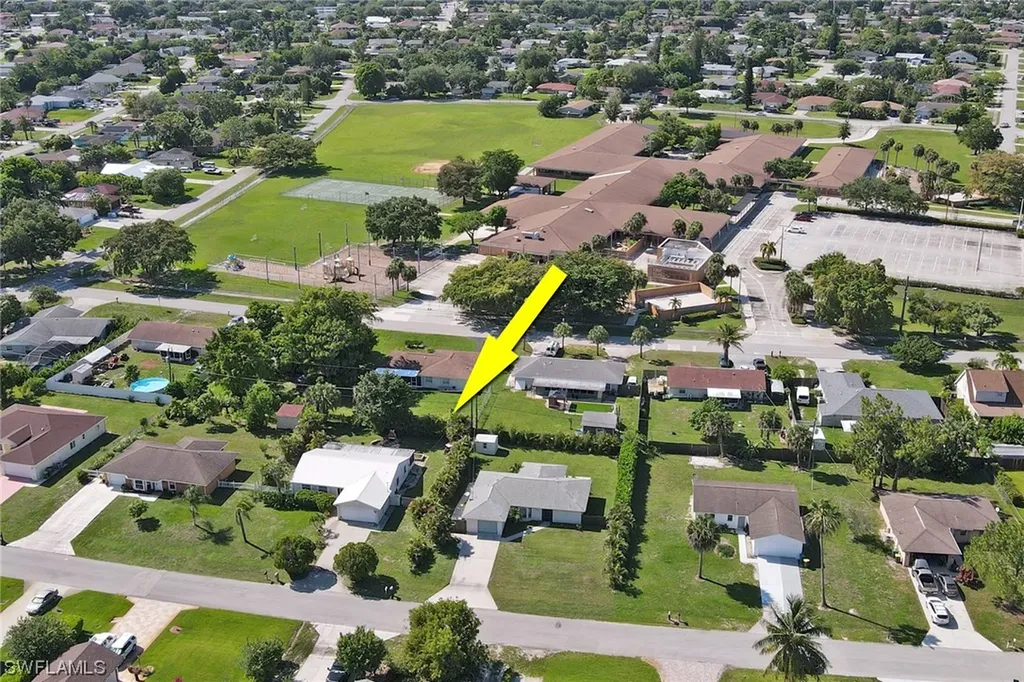 4517 28th Avenue SW Naples FL 34116