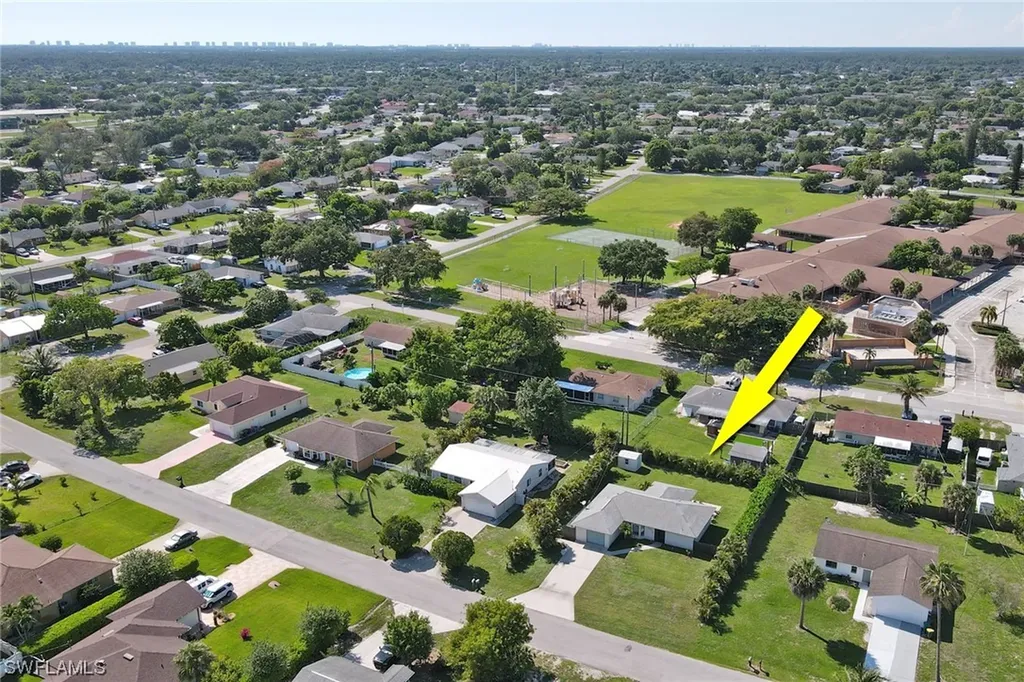 4517 28th Avenue SW Naples FL 34116
